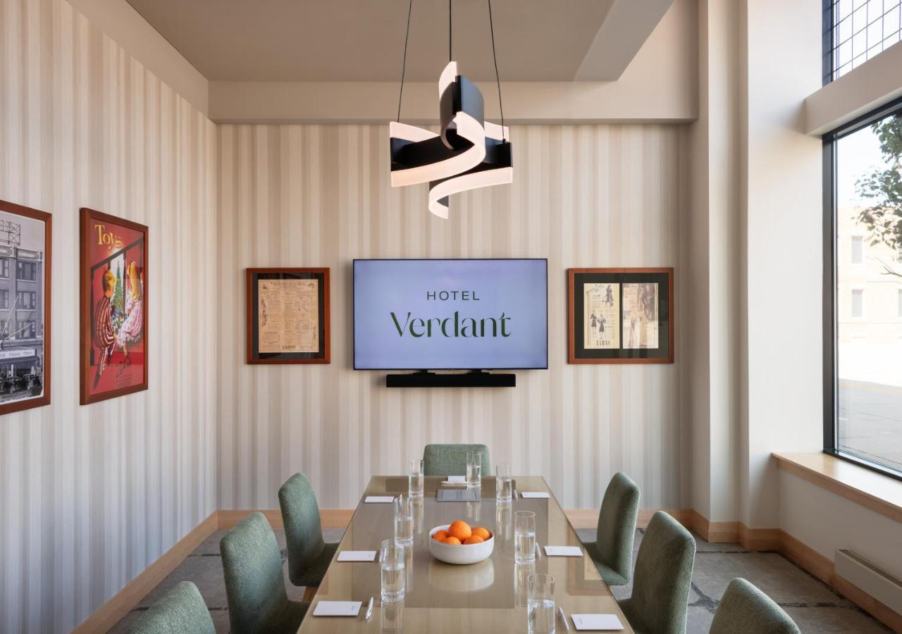 Hotel Verdant Racine Exterior photo